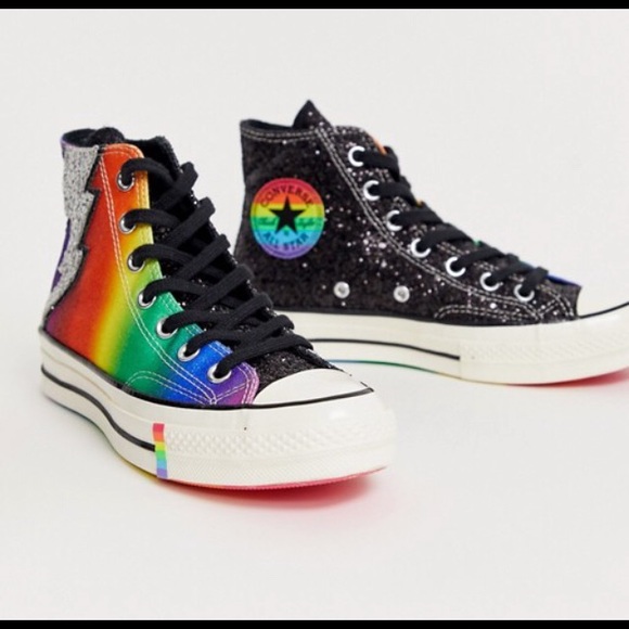 pride chucks
